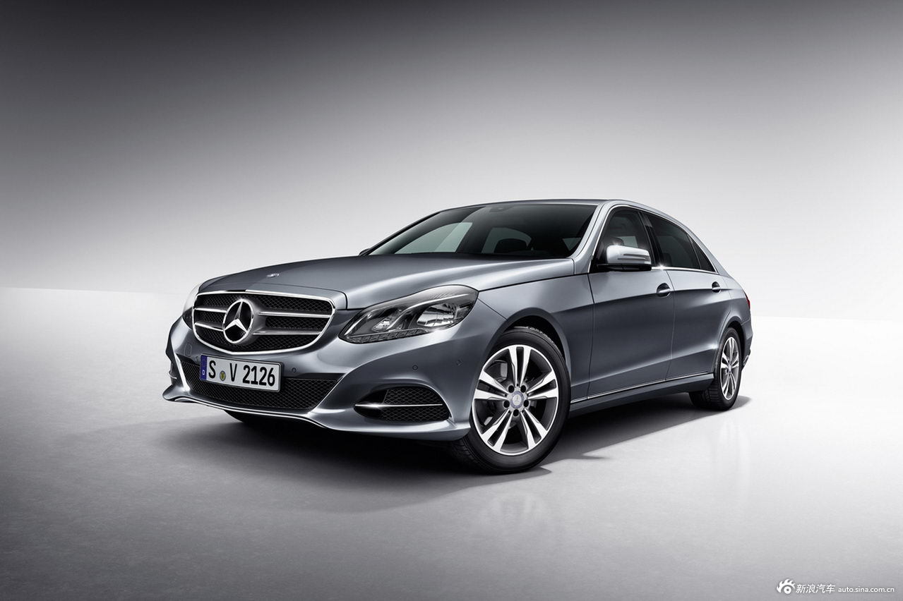 2014款奔驰e级官方图