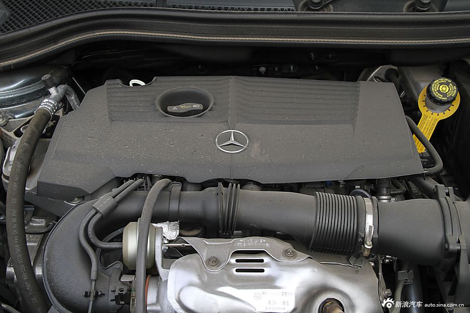 2015款奔驰B级B200时尚型