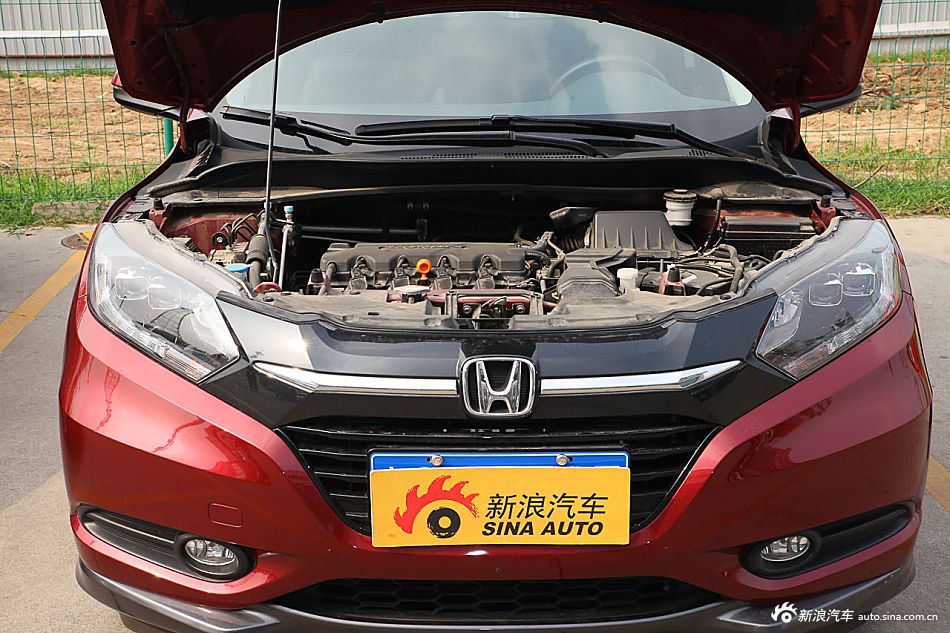 2015款缤智1.8L CVT四驱旗舰型