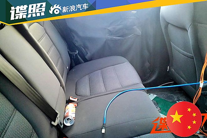 荣威全新SUV谍照