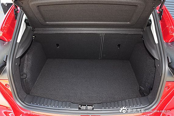 2015款福克斯两厢1.6L自动风尚型