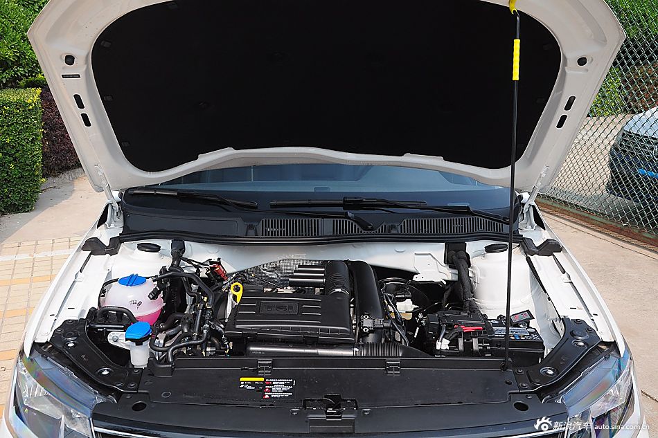 2015款朗逸1.2TSI DSG 蓝驱技术版