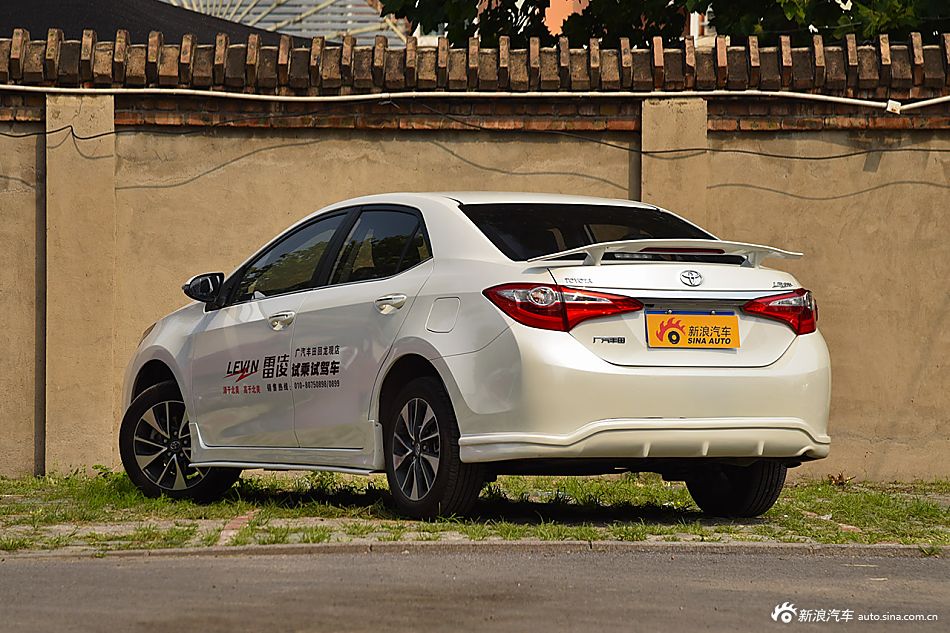 2014款雷凌1.8V CVT豪华版