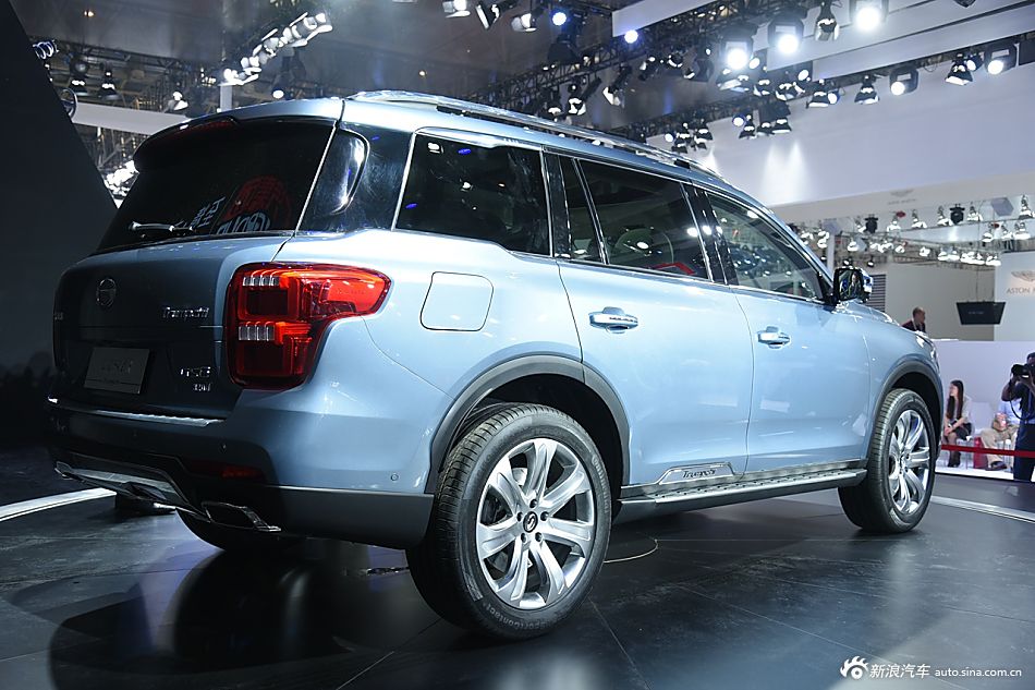 2016北京车展实拍传祺GS8