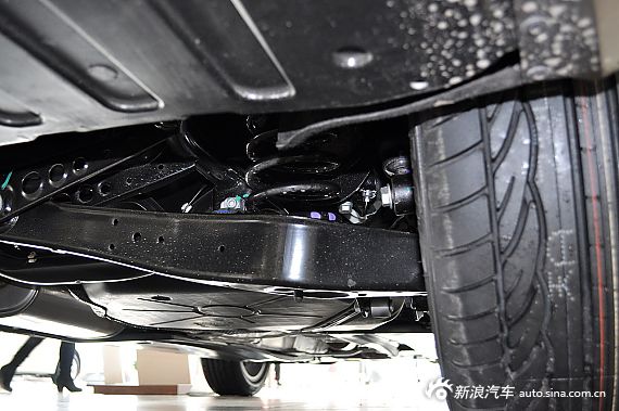 2014款帕萨特1.8T DSG御尊版
