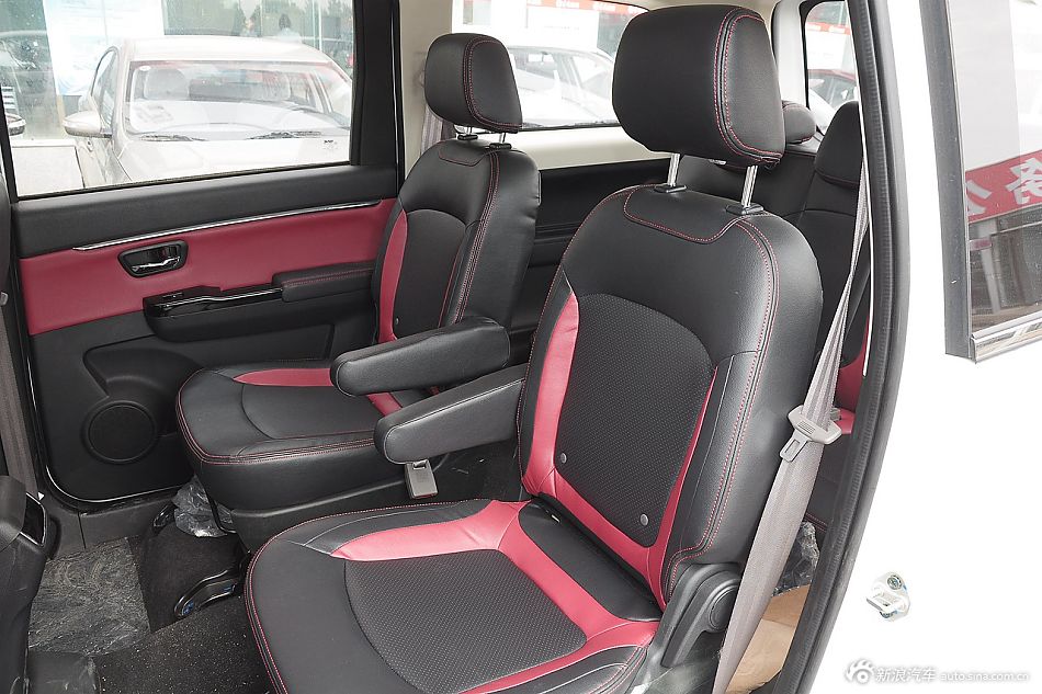 2015款幻速H2 1.5手动舒适