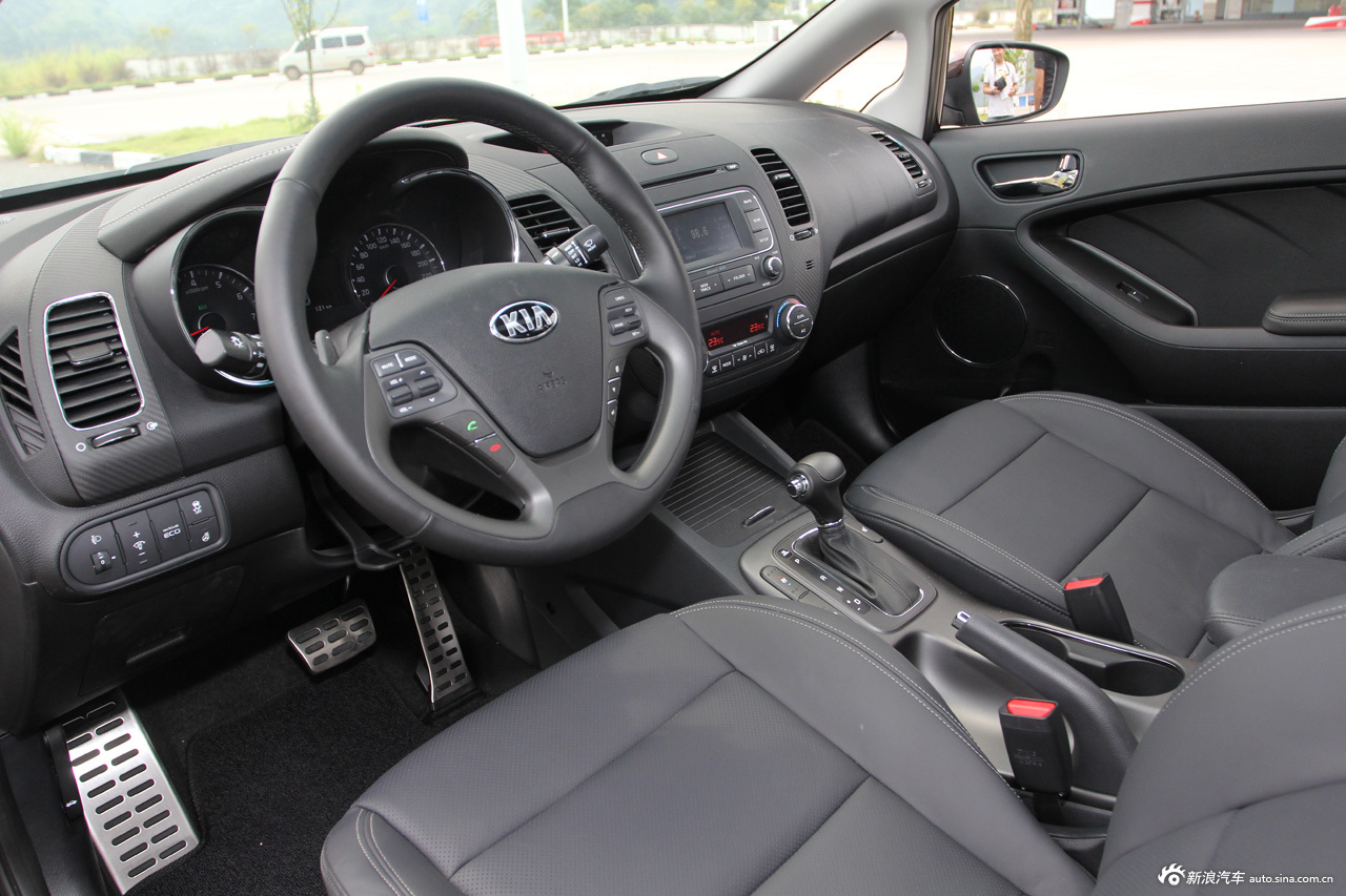东风悦达起亚k3_k3内饰图片19344066_汽车图库_新浪汽车_新浪网