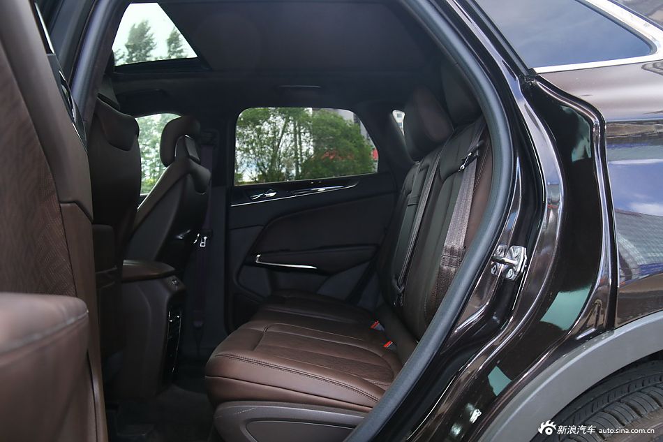 2015款林肯MKC 2.0T四驱总统系列