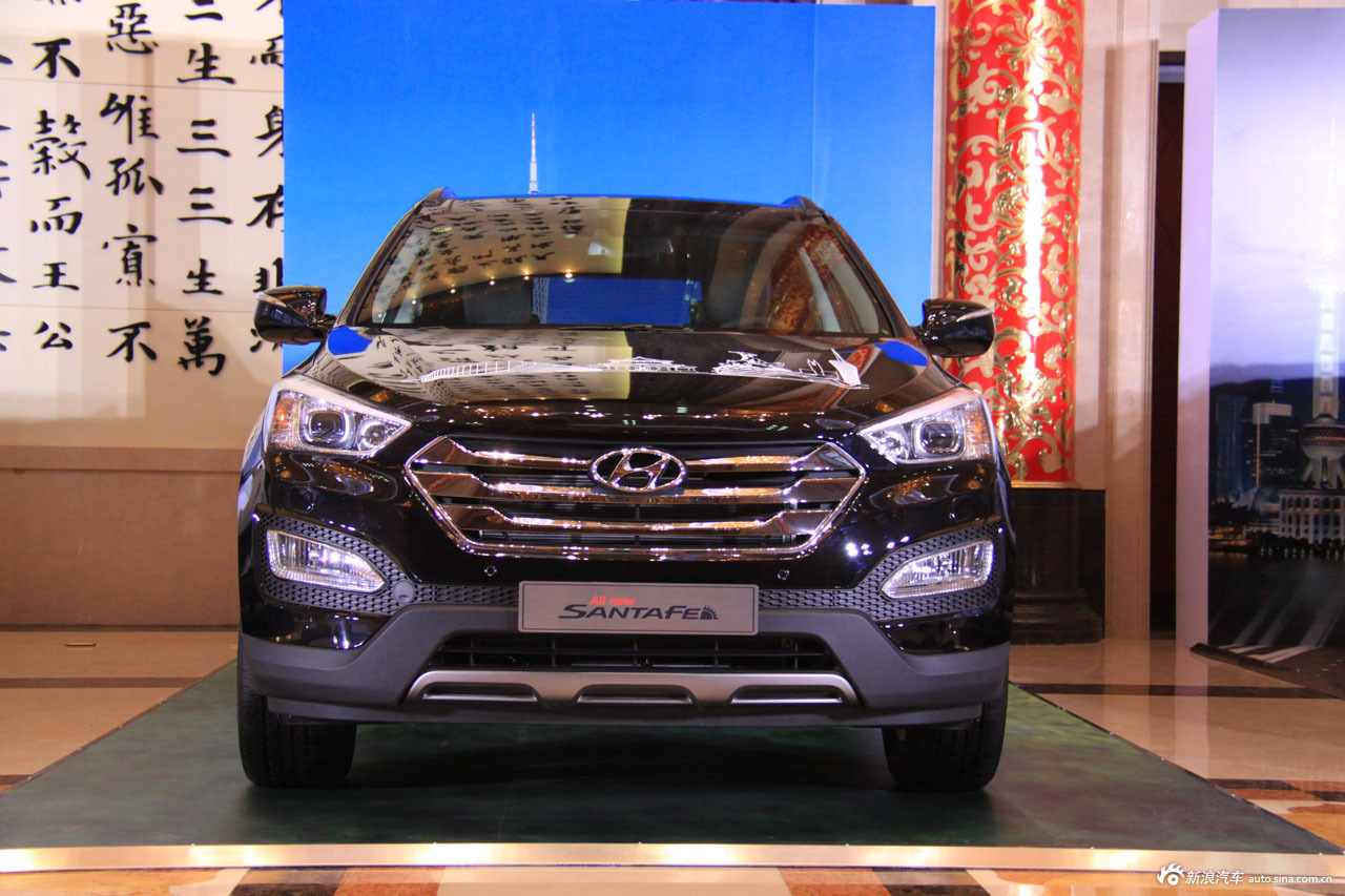 第三代进口现代新胜达上市现场