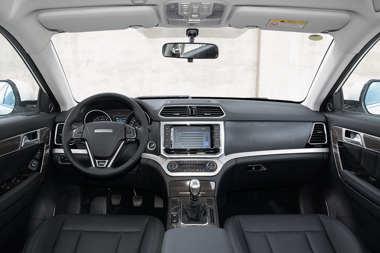 2016款哈弗h6 coupe 1.5t手动两驱都市型蓝标