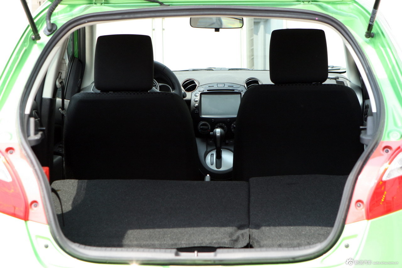 2012款马自达2_马自达2空间图片16484179_汽车图库_新浪汽车_新浪网