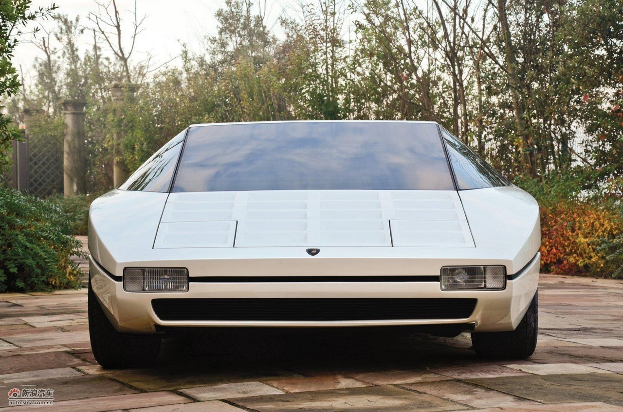 1974年博通公司设计:兰博基尼bravo概念车