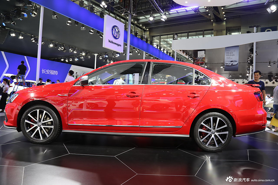 神车升级.车展实拍新款速腾GLI