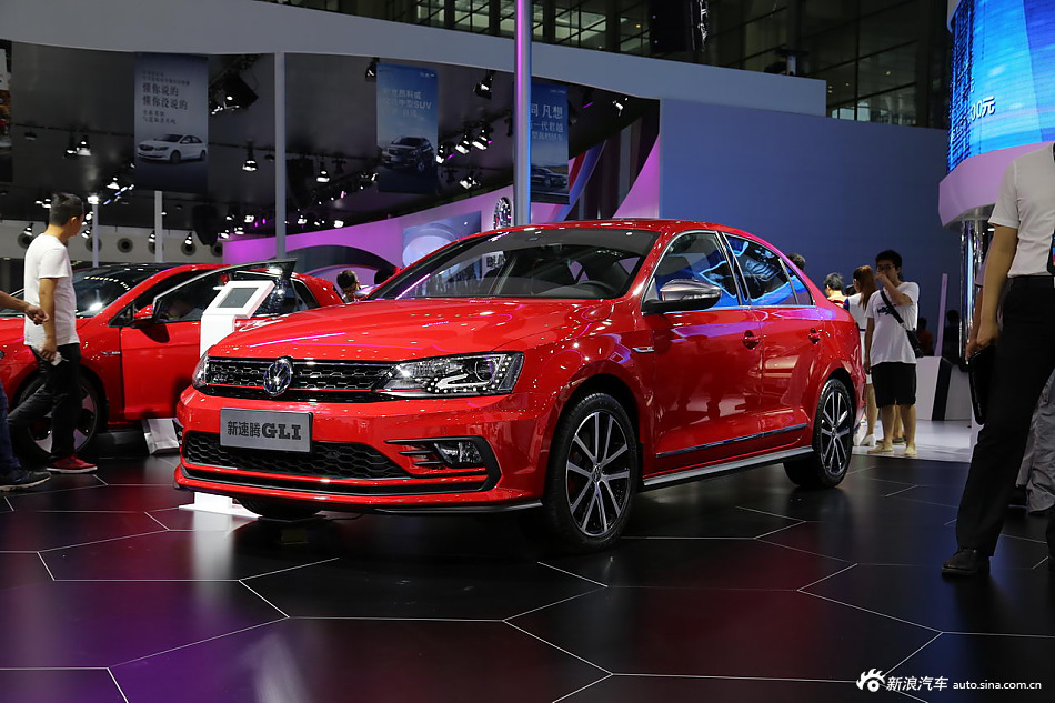 神车升级。车展实拍新款速腾GLI