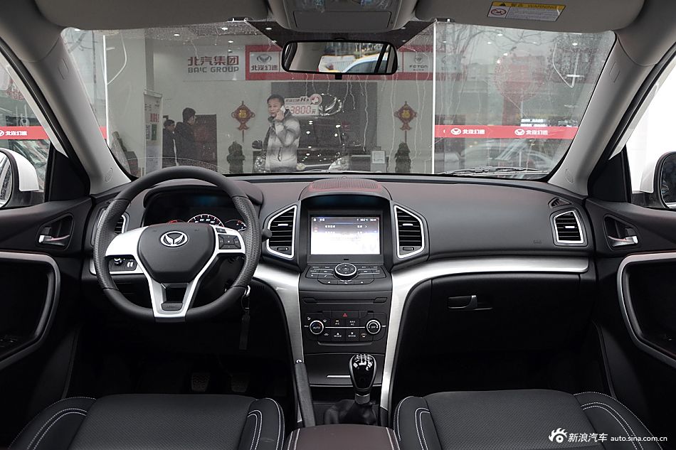 2016款幻速S6 1.5T手动风尚型