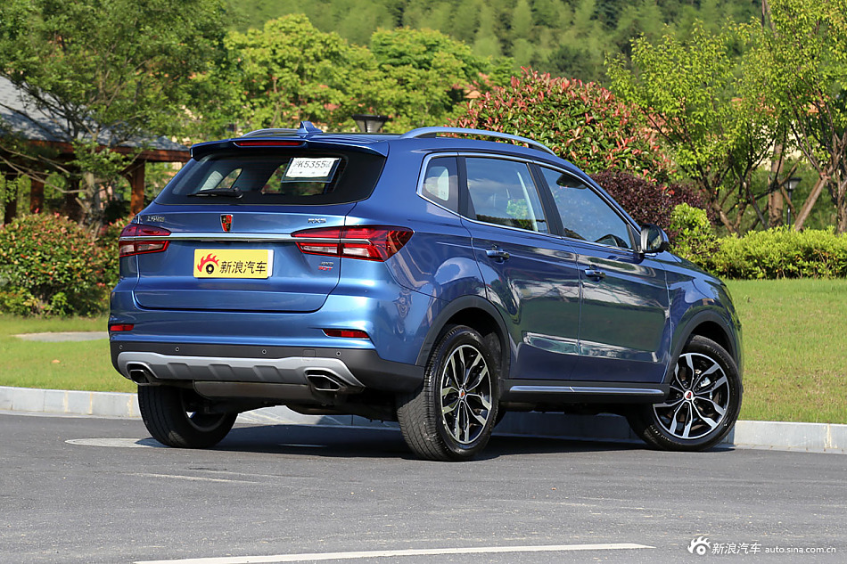赶尽杀绝自主SUV.荣威RX5的这块巨屏值10亿