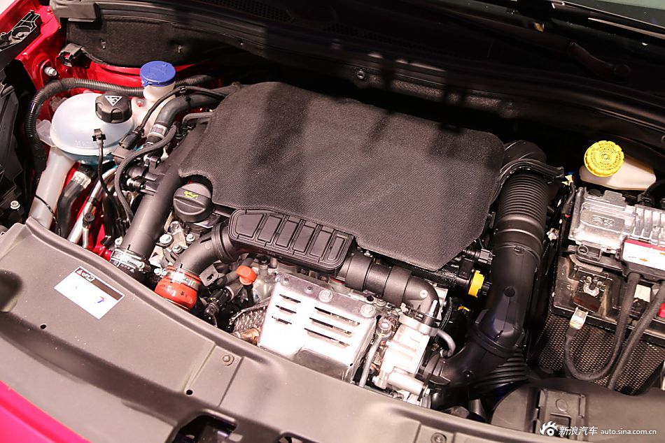 外观内饰小改 标致2008