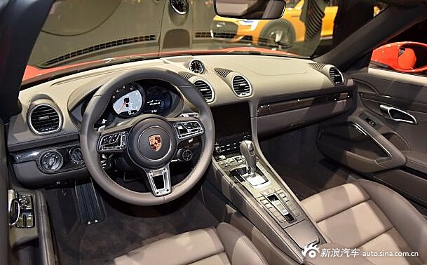 保时捷718 Boxster