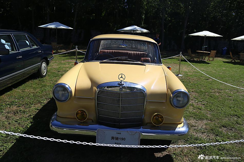 1886年1月,卡尔·本茨发明了世界上第一辆三轮汽车,戈特利布·戴姆勒