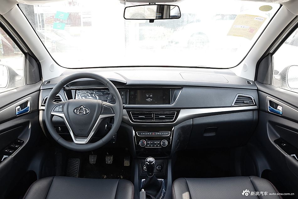 2016款长安欧尚1.5L手动精英型