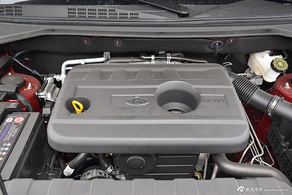 2016款长安CX70 1.6L手动豪华型