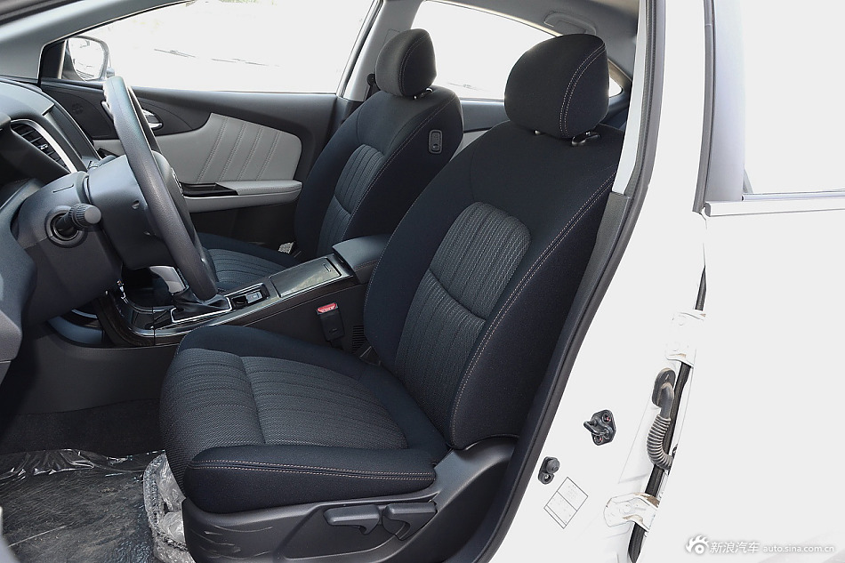 2016款纳5 1.8T自动智慧型