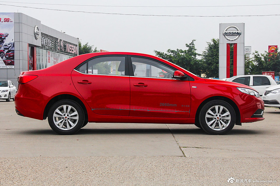 2015款荣威360 1.5L手动精英版