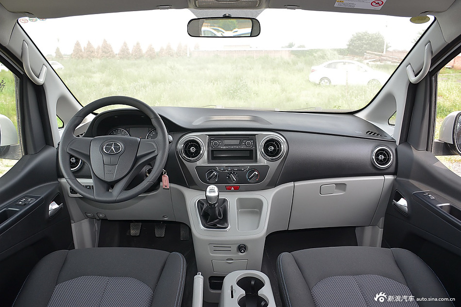 2016款江淮M3 1.6L 手动豪华型