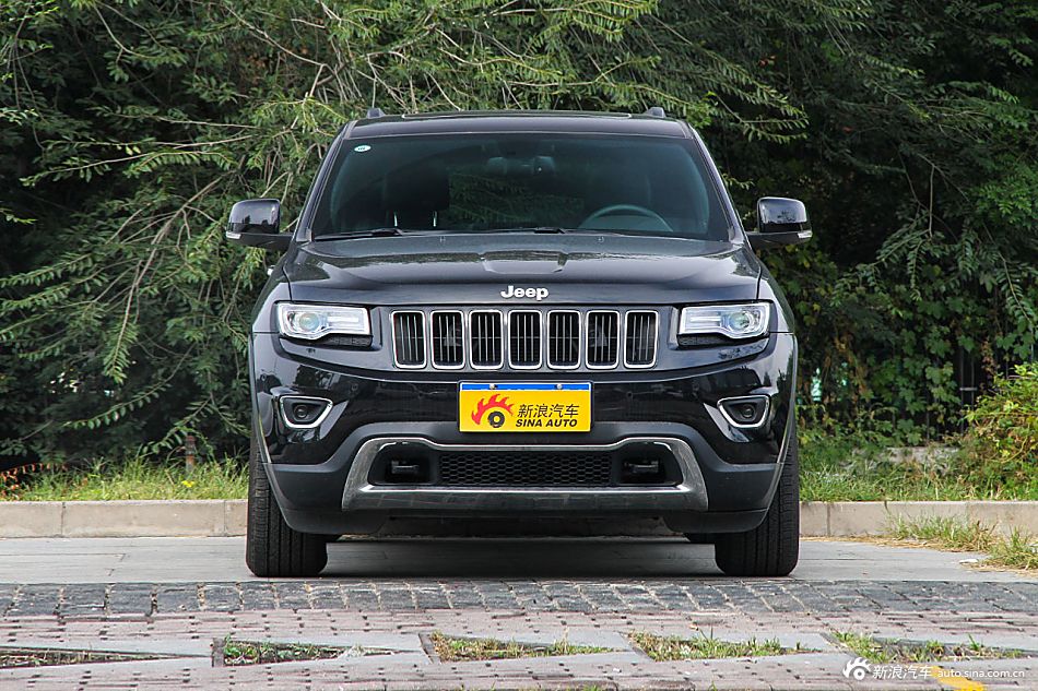 2015款大切诺基3.6L自动精英导航版