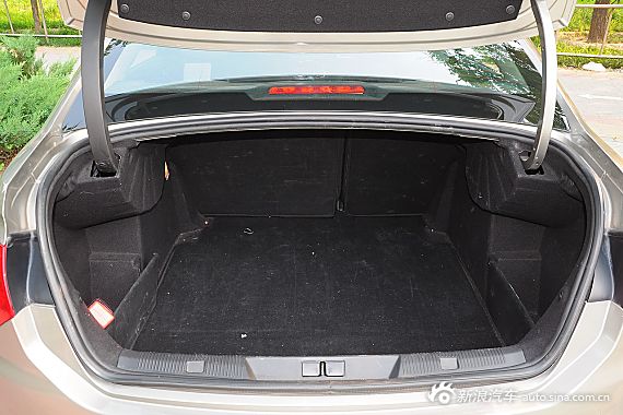 2014款雪铁龙C4L 1.6THP自动智驱劲智版