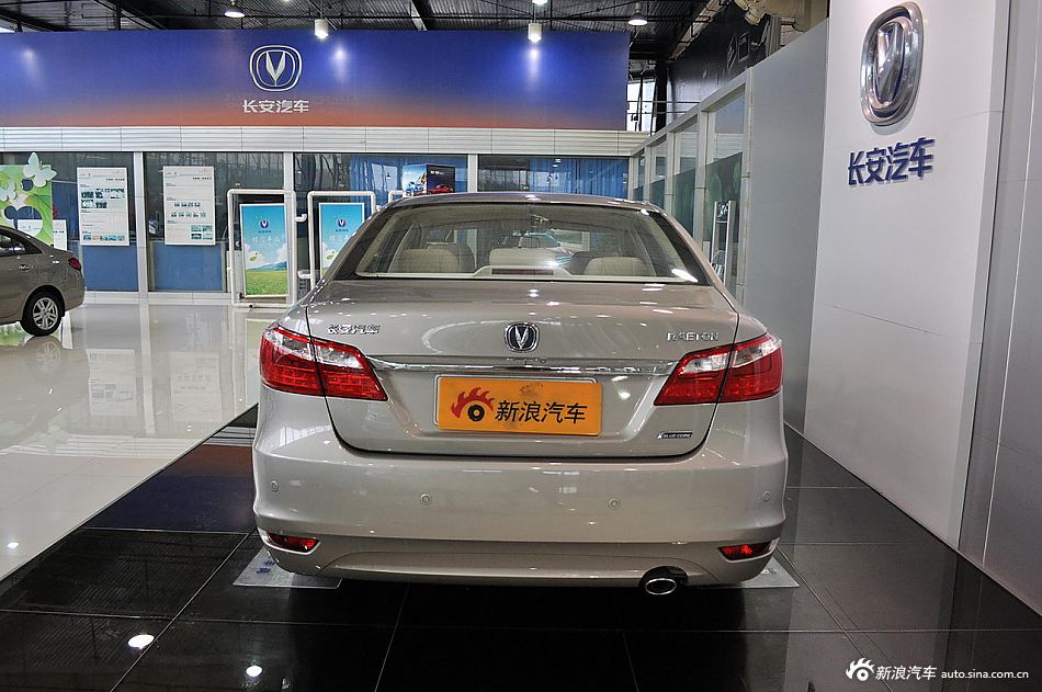 2013款睿骋2.0L自动豪华型