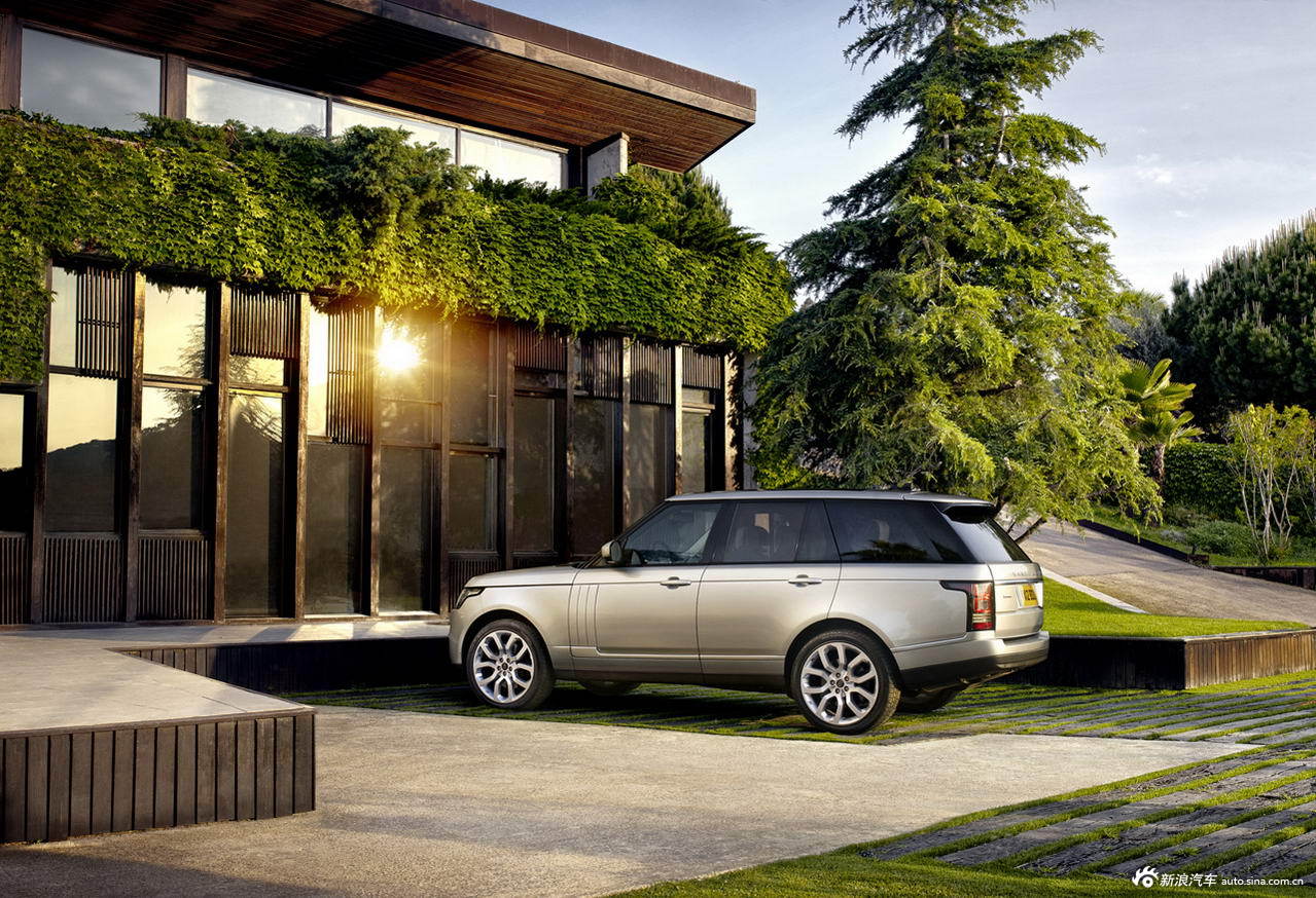 第四代路虎揽胜官方图