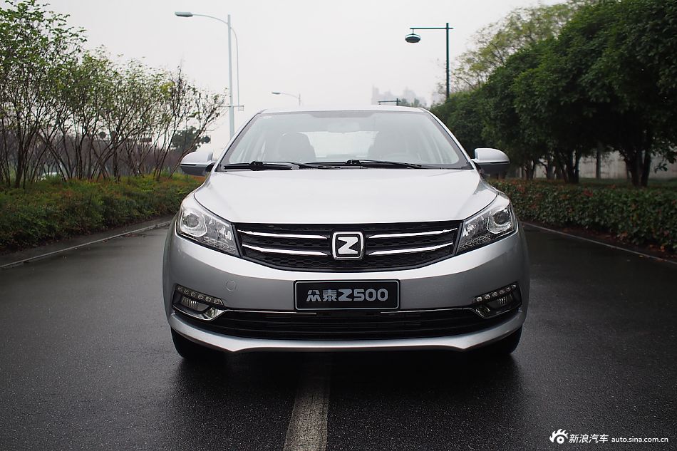 新浪汽车实拍众泰Z500高清组图