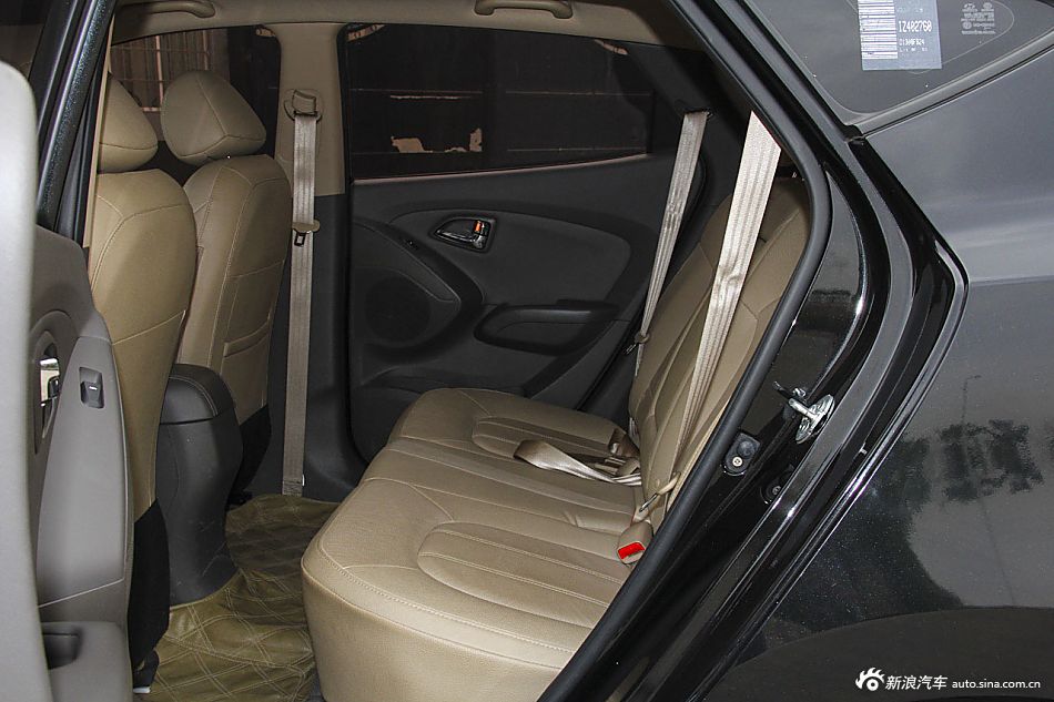 2015款北京现代ix35 2.0GL自动两驱智能版 国V