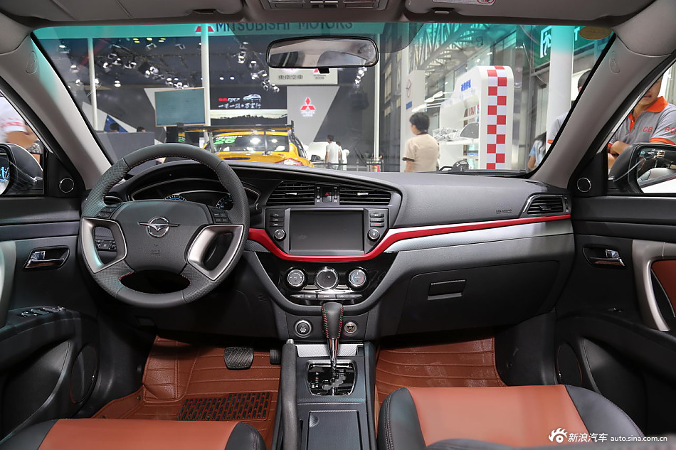 源自赛道的猛兽.实拍新款海马M6