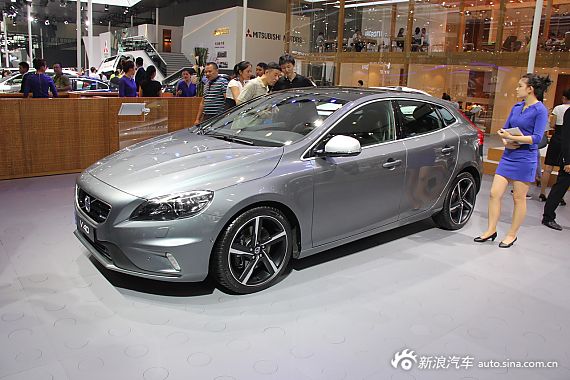 2014成都车展新车实拍：沃尔沃V40