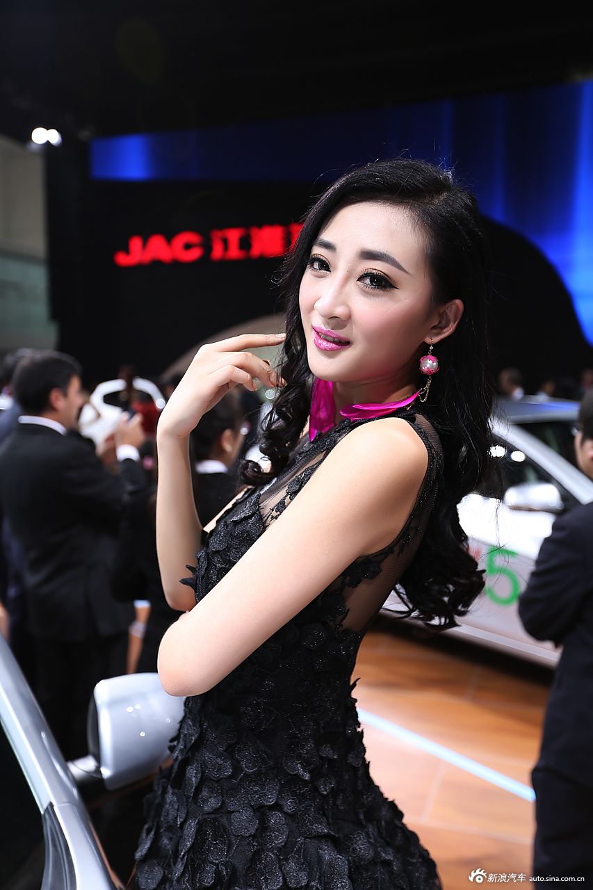 盘点历届车展上高颜值模特.160