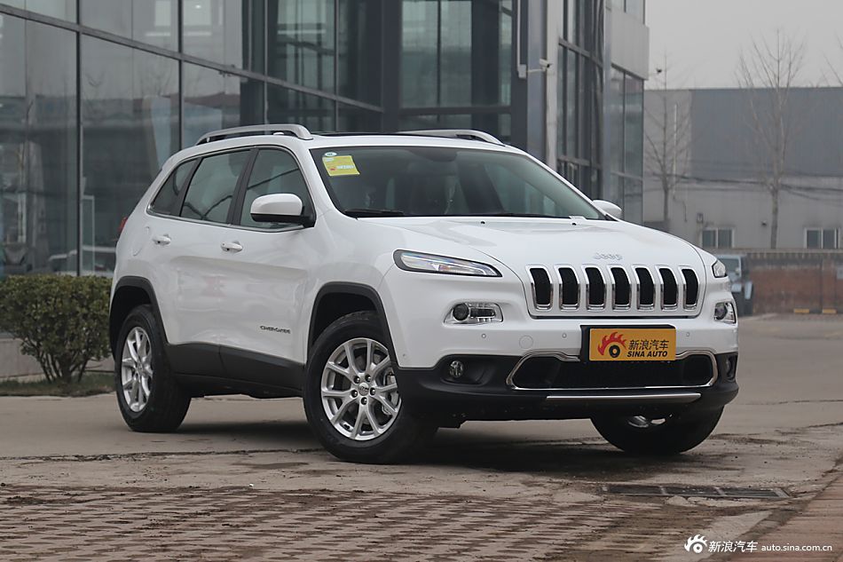 2016款自由光2.4L自动专业版+智能包