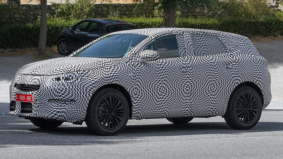 标致2008谍照曝光 套娃游戏