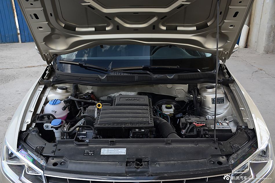 2016款宝来1.6L手动舒适型