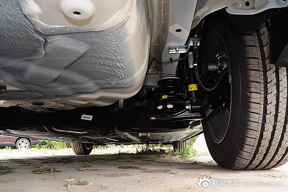 2015款纳5 1.8T自动智尊型