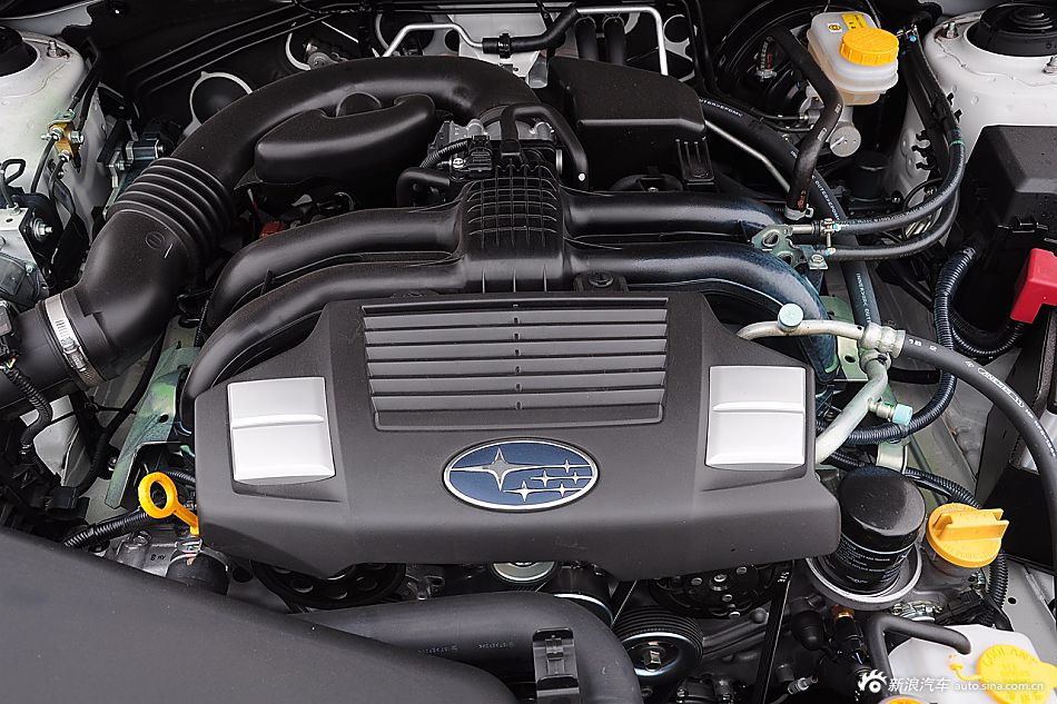 2015款斯巴鲁XV 2.0i 豪华版