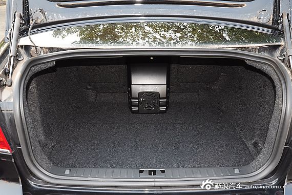 2015款沃尔沃S80L 2.0T T5智尊行政版