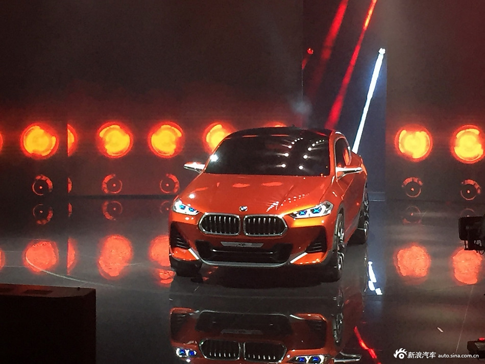 2016巴黎车展：宝马X2概念车首发亮相