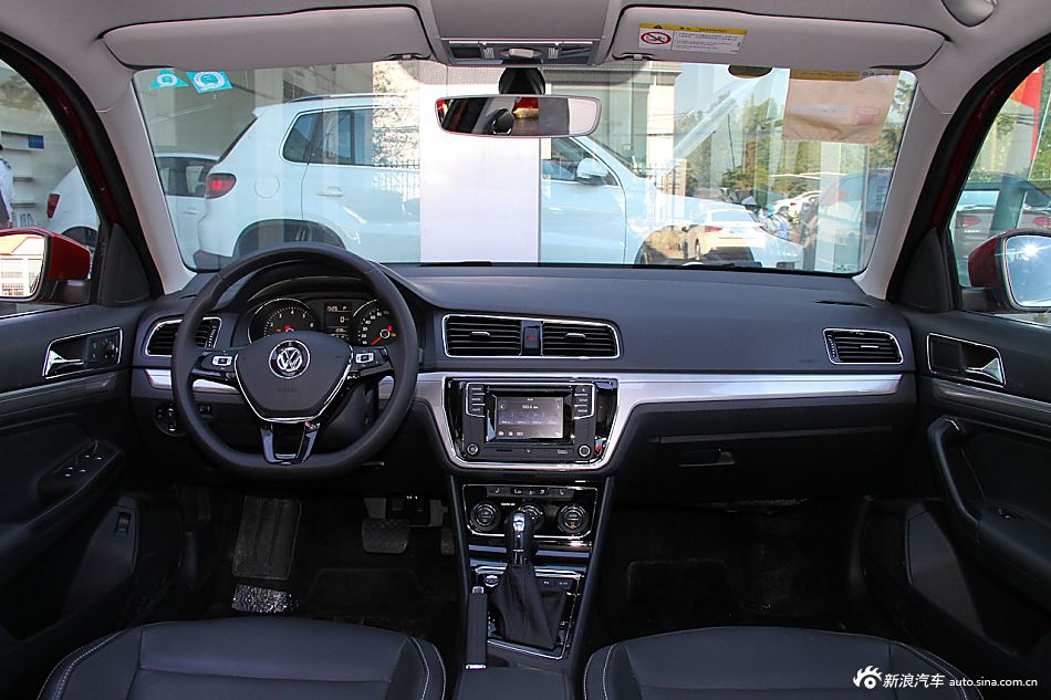 2015款朗逸1.6L自动豪华版