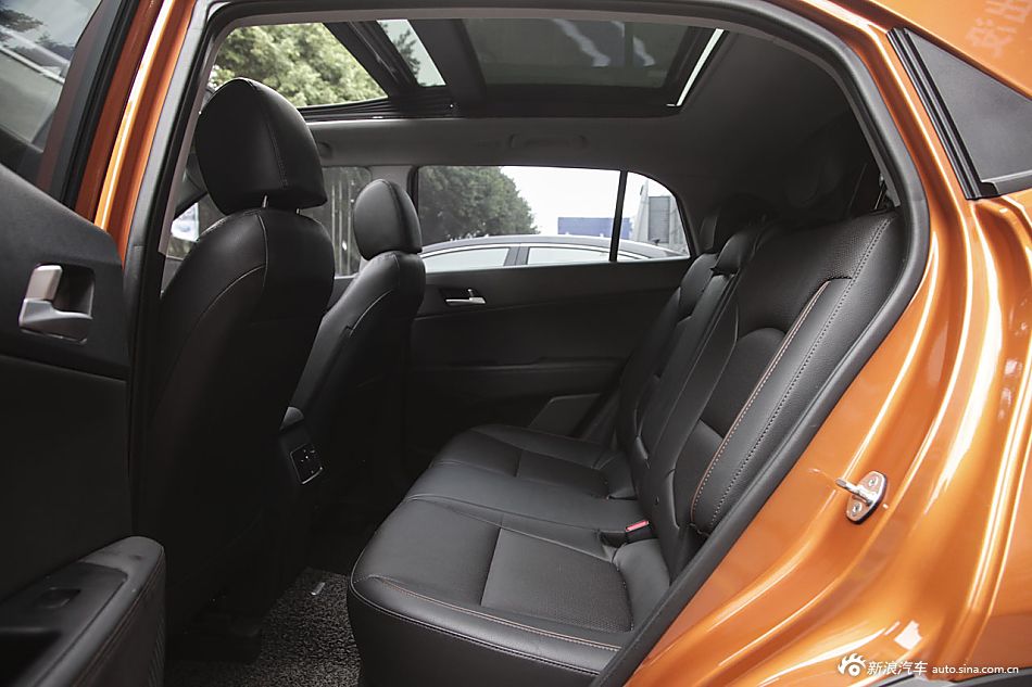 2015款ix25 2.0L 自动两驱智能型