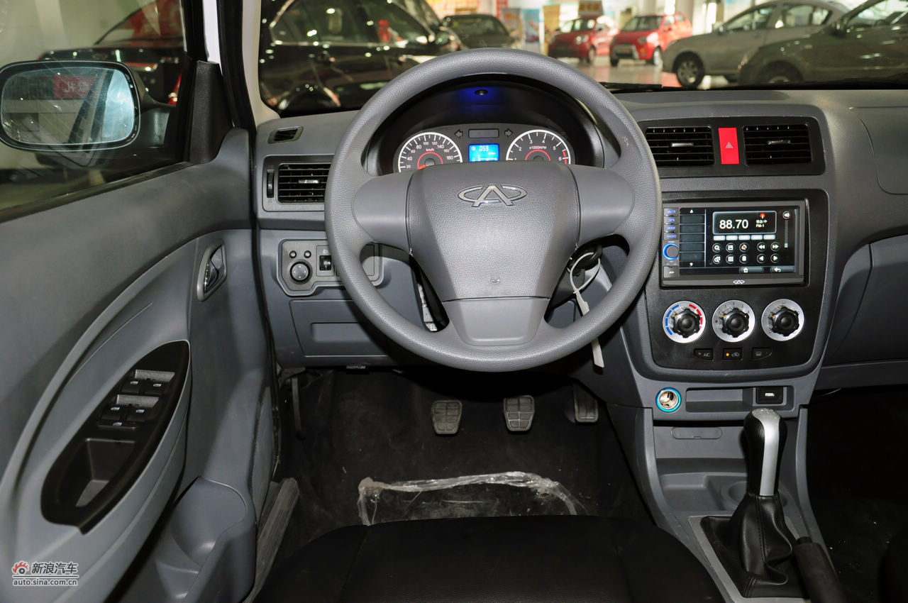 2012款旗云2实拍_旗云2内饰图片11604580_汽车图库_新浪汽车_新浪网