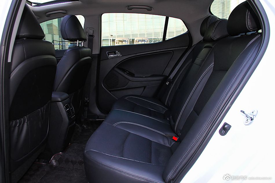 2015款起亚K5 2.0L自动Special