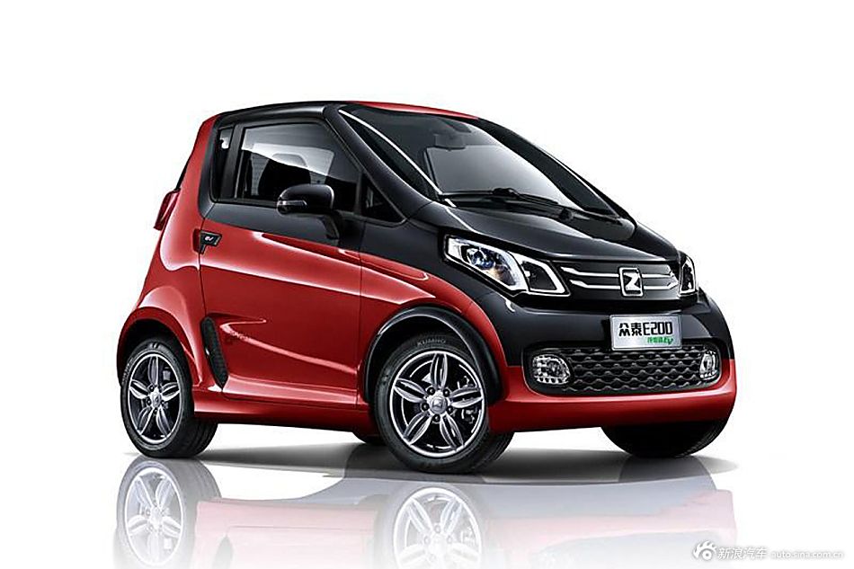 众泰E200