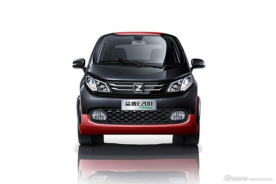众泰E200